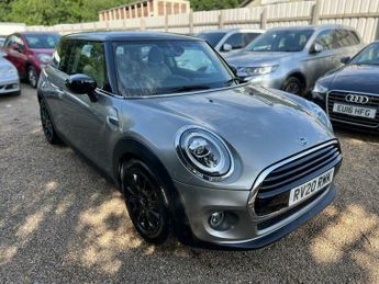 MINI Hatch 1.5 Cooper Classic Steptronic Euro 6 (s/s) 3dr