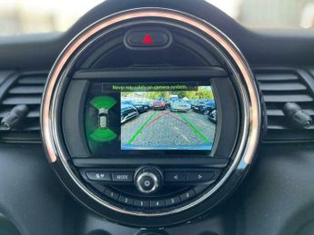 MINI Hatch 1.5 Cooper Classic Steptronic Euro 6 (s/s) 3dr