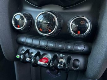 MINI Hatch 1.5 Cooper Classic Steptronic Euro 6 (s/s) 3dr