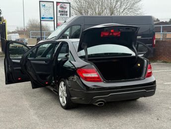 Mercedes-Benz C Class 2.1 C220 CDI BlueEfficiency Sport G-Tronic+ Euro 5 (s/s) 4dr