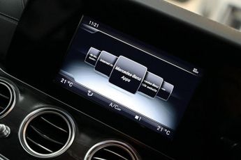 MERCEDES-BENZ E-CLASS 2.0 E220d AMG Line Saloon 4dr Diesel G-Tronic+ Euro 6 (s/s) (194