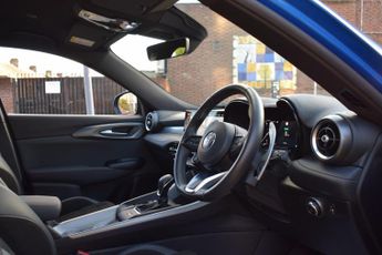 Alfa Romeo Tonale 1.5 VGT MHEV Veloce DCT Euro 6 5dr