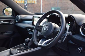 Alfa Romeo Tonale 1.5 VGT MHEV Veloce DCT Euro 6 5dr