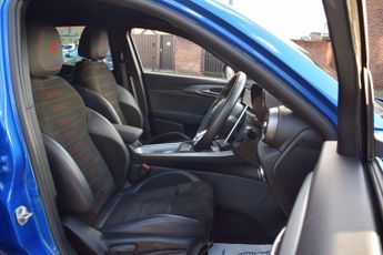 Alfa Romeo Tonale 1.5 VGT MHEV Veloce DCT Euro 6 5dr