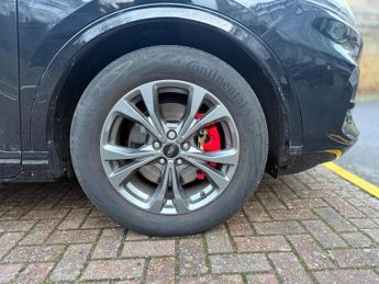 Ford Kuga 2.5 EcoBoost Duratec 14.4kWh ST-Line CVT Euro 6 (s/s) 5dr