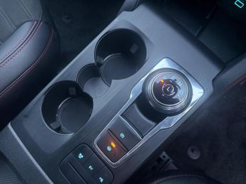 Ford Kuga 2.5 EcoBoost Duratec 14.4kWh ST-Line CVT Euro 6 (s/s) 5dr