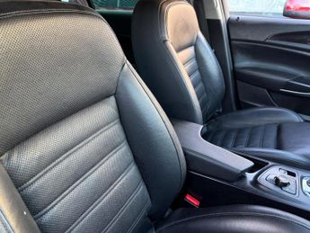 Vauxhall Insignia 2.0 CDTi BiTurbo Elite Nav Sports Tourer Auto Euro 5 5dr