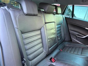 Vauxhall Insignia 2.0 CDTi BiTurbo Elite Nav Sports Tourer Auto Euro 5 5dr