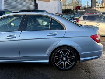 Mercedes-Benz C Class 2.1 C220 CDI AMG Sport Plus G-Tronic+ Euro 5 (s/s) 4dr