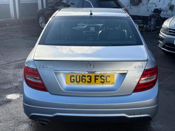 Mercedes-Benz C Class 2.1 C220 CDI AMG Sport Plus G-Tronic+ Euro 5 (s/s) 4dr