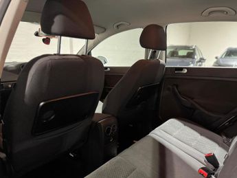 Volkswagen Golf Plus 1.6 TDI BlueMotion Tech SE DSG Euro 5 (s/s) 5dr