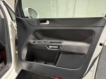 Volkswagen Golf Plus 1.6 TDI BlueMotion Tech SE DSG Euro 5 (s/s) 5dr