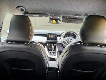 Renault Clio 1.6 E-TECH Techno Auto Euro 6 (s/s) 5dr