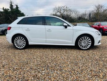 Audi A3 1.4 TFSI e-tron Sportback e-S Tronic Euro 6 5dr 8.8kWh