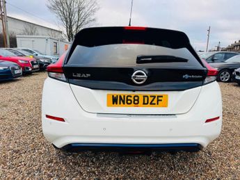 Nissan Leaf 40kWh Tekna Auto 5dr
