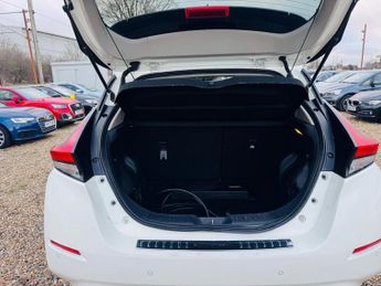 Nissan Leaf 40kWh Tekna Auto 5dr