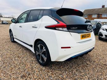Nissan Leaf 40kWh Tekna Auto 5dr
