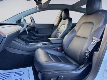 Tesla Model 3 (Dual Motor) Long Range Auto 4WDE 4dr