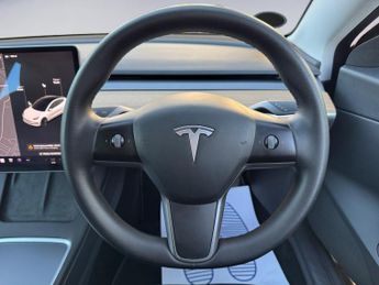 Tesla Model 3 (Dual Motor) Long Range Auto 4WDE 4dr