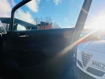 Vauxhall Corsa 1.4i ecoFLEX Design Easytronic Euro 6 (s/s) 5dr