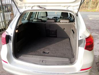 Vauxhall Astra 1.6 16V Elite Sports Tourer 5dr Petrol Auto Euro 5 (115 ps)