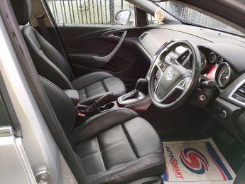 Vauxhall Astra 1.6 16V Elite Sports Tourer 5dr Petrol Auto Euro 5 (115 ps)