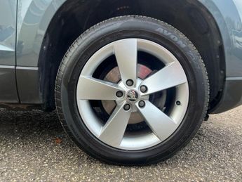 Skoda Karoq 1.5 TSI ACT SE DSG Euro 6 (s/s) 5dr