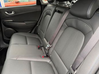 Hyundai Kona 64kWh Ultimate SUV 5dr Electric Auto (10.5kW Charger) (204 ps)