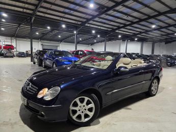 Mercedes-Benz CLK 3.2 CLK320 Elegance Cabriolet 2dr