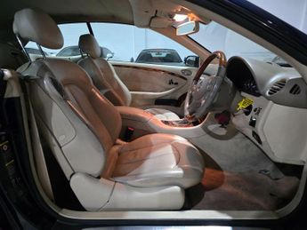 Mercedes-Benz CLK 3.2 CLK320 Elegance Cabriolet 2dr