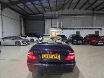 Mercedes-Benz CLK 3.2 CLK320 Elegance Cabriolet 2dr