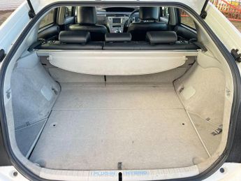 Toyota Prius 1.8 VVT-h CVT Euro 5 (s/s) 5dr