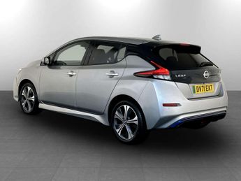 Nissan Leaf 40kWh Tekna Hatchback 5dr Electric Auto (150 ps)