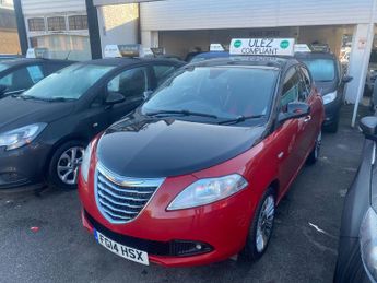Chrysler Ypsilon 1.2 Black&Red Euro 5 (s/s) 5dr