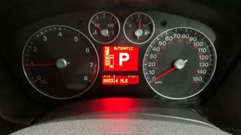 Ford Focus 1.6 Ghia 5dr