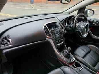 Vauxhall Astra 1.7 CDTi Elite Euro 5 5dr