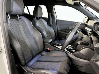 Peugeot E-2008 50kWh GT SUV 5dr Electric Auto (136 ps)