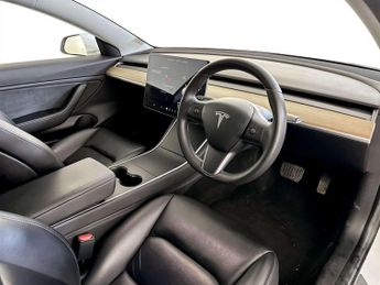 Tesla Model 3 Standard Range Plus Saloon 4dr Electric Auto RWD (241 bhp)