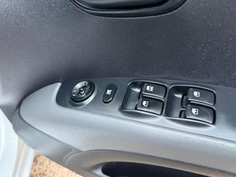 Hyundai i10 1.2 Active Auto Euro 5 5dr