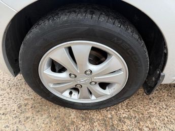 Hyundai i10 1.2 Active Auto Euro 5 5dr