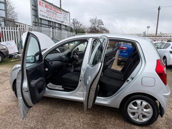 Hyundai i10 1.2 Active Auto Euro 5 5dr