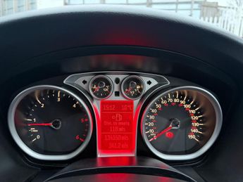 Ford Focus 1.6 TDCi DPF Sport 5dr