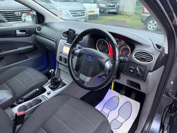 Ford Focus 1.6 TDCi DPF Sport 5dr