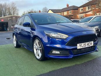 Ford Focus 2.0 TDCi ST-2 Euro 6 (s/s) 5dr