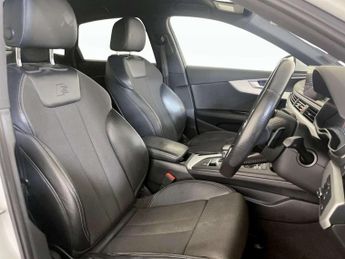 Audi A4 2.0 TFSI S line Saloon 4dr Petrol S Tronic quattro Euro 6 (s/s) 