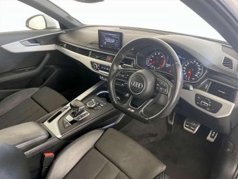 Audi A4 2.0 TFSI S line Saloon 4dr Petrol S Tronic quattro Euro 6 (s/s) 