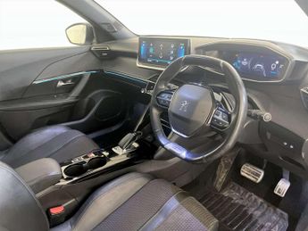 Peugeot E-2008 50kWh GT SUV 5dr Electric Auto (136 ps)