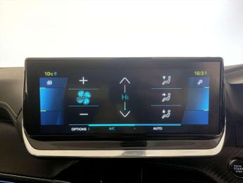 Peugeot E-2008 50kWh GT SUV 5dr Electric Auto (136 ps)