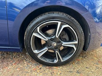 Vauxhall Corsa 1.2 Turbo Elite Nav Premium Auto Euro 6 (s/s) 5dr