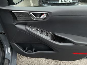 Hyundai Ioniq PREMIUM EV